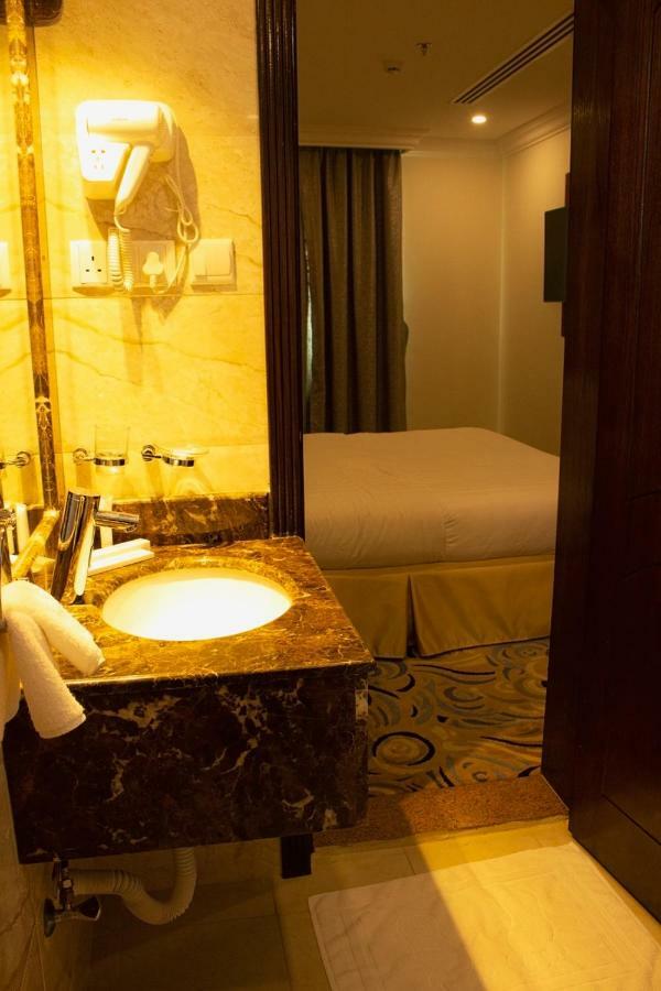Rona Al Khobar Hotel מראה חיצוני תמונה